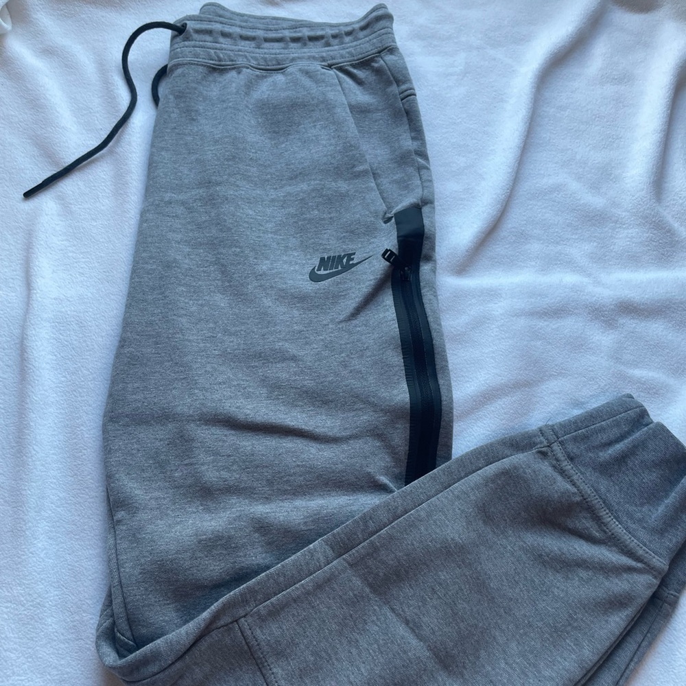 Grey Nike Sweatpants